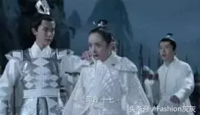 擎苍 令羽_一个令一个羽_令羽是什么字