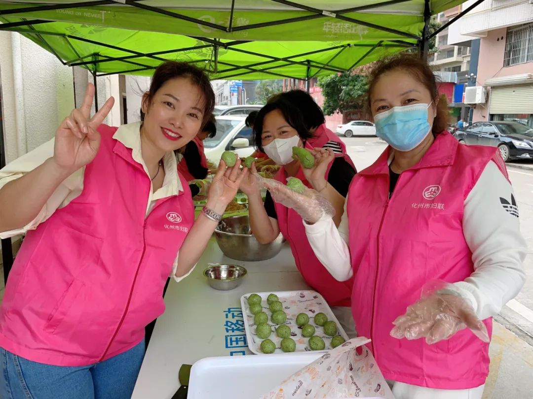 杨凌青团网_青花瓷的由来及其寓意_青团的由来和寓意